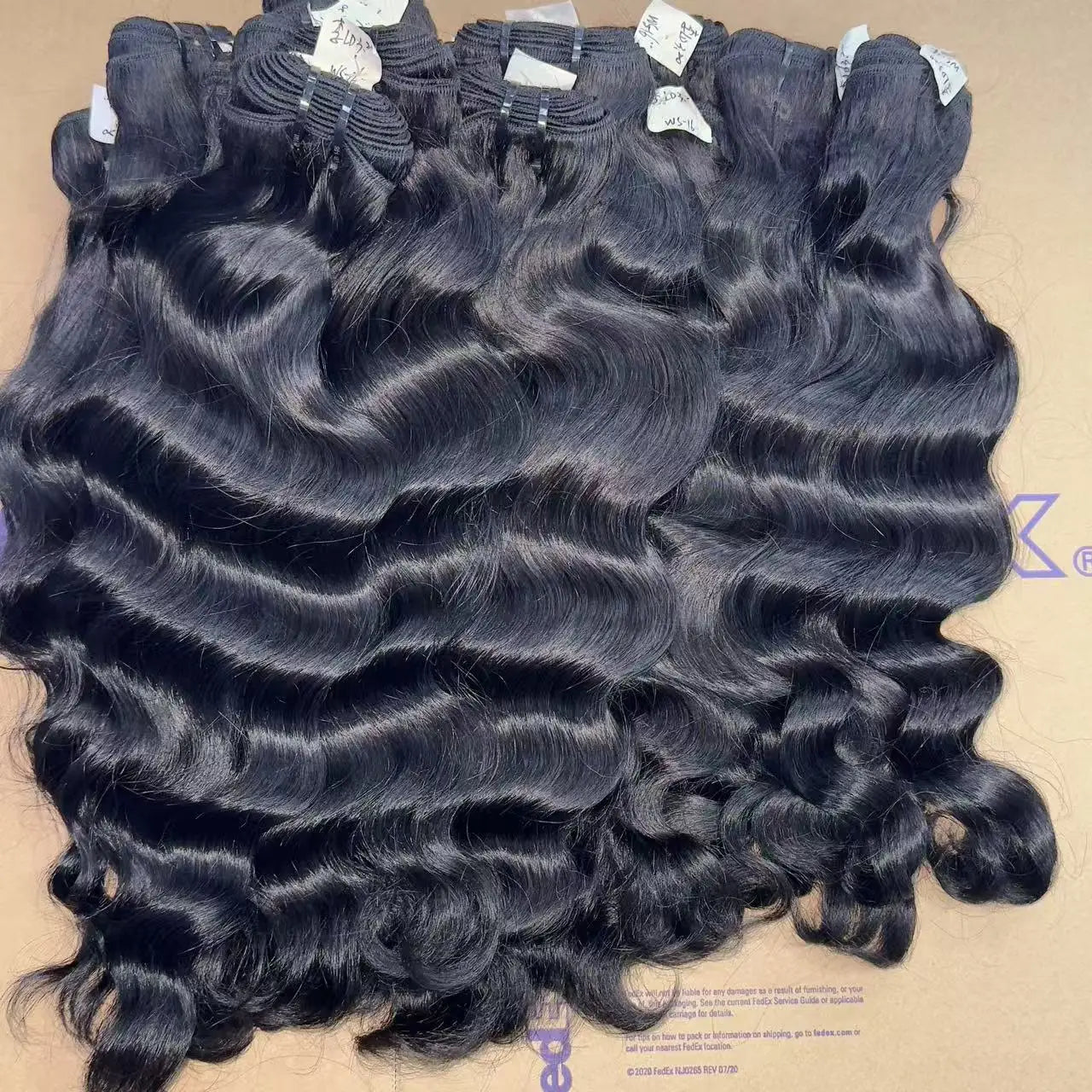 100% Raw Cuticle Aligned Human Hair Bone Straight Large Stock Top Quality Virgin Hair 100% Natural Wave Loose Deep Wave